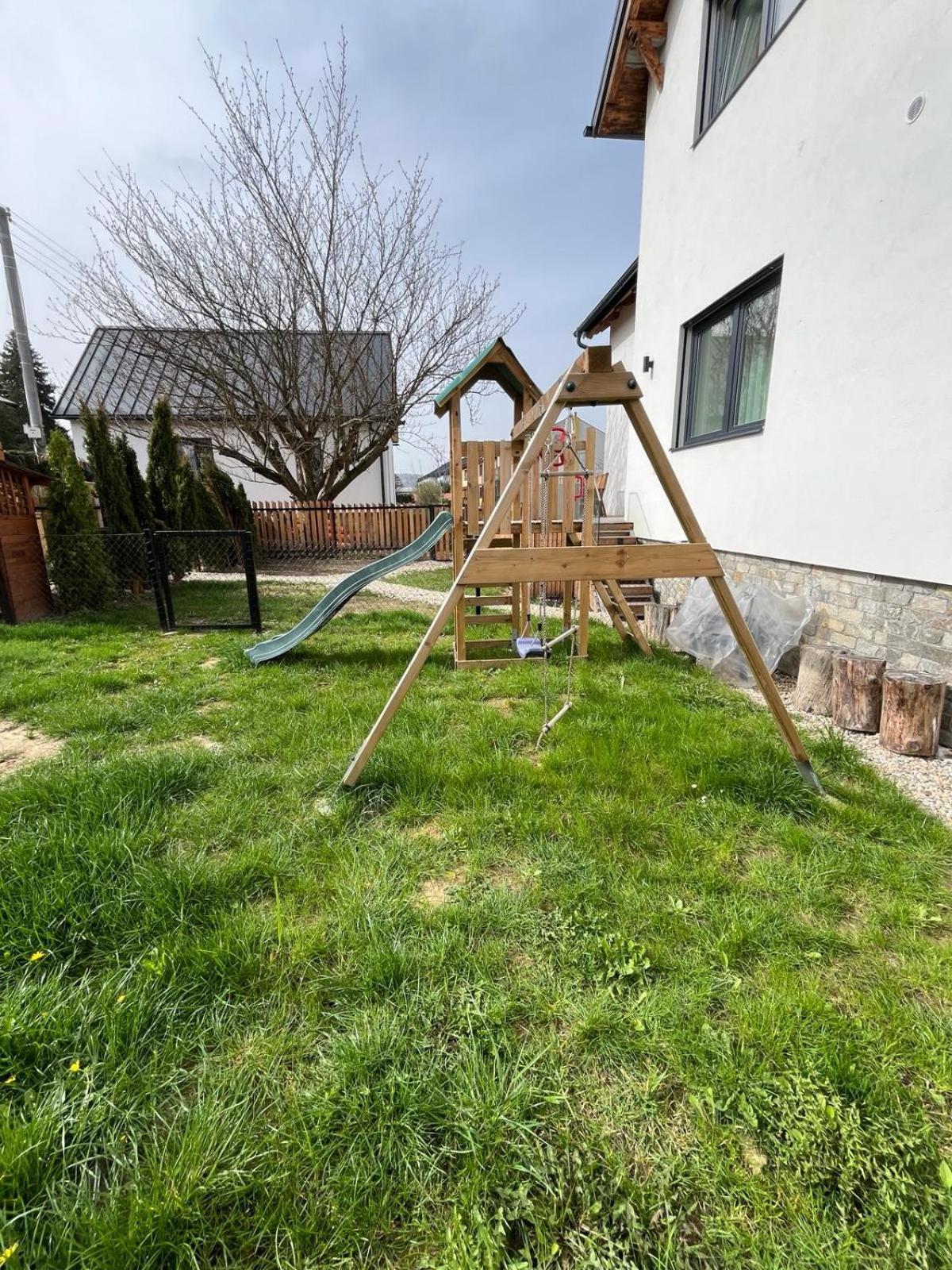 Slunecny Apartman Velké Losiny Esterno foto